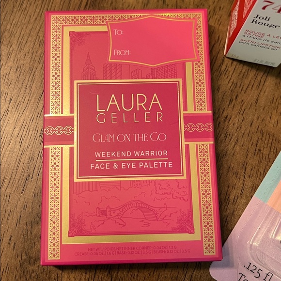 Name brand face and nail bundle includes makeup bag. - Picture 3 of 10